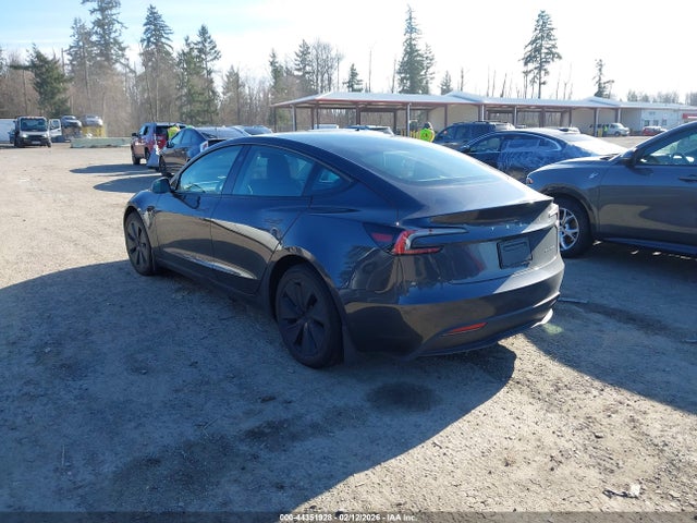 Tesla Model 3 Long Range Dual Motor All-wheel Drive 2024 5YJ3E1EB2RF849754 Image 3