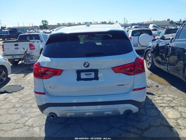 44351933 :رقم المزاد ، 5UXTR7C53KLR51246 vin ، 2019 Bmw X3 Sdrive30i مزاد بيع
