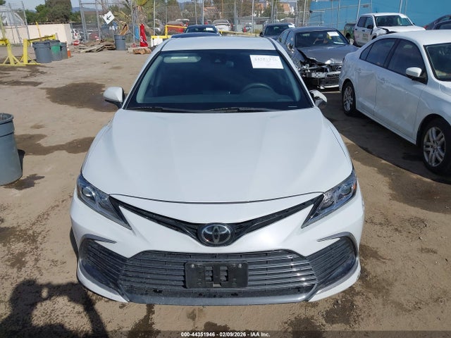 4T1C11AK5PU111769 Toyota CAMRY LE