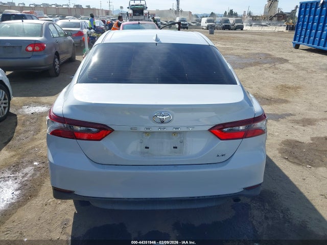 4T1C11AK5PU111769 Toyota CAMRY LE
