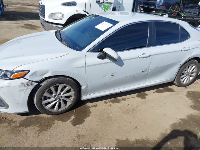 4T1C11AK5PU111769 Toyota CAMRY LE