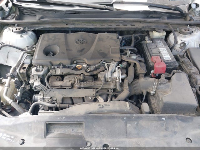 4T1B11HK0JU084800 Toyota CAMRY LE