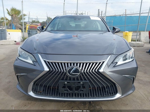 58ABZ1B10KU033946 Lexus ES 350