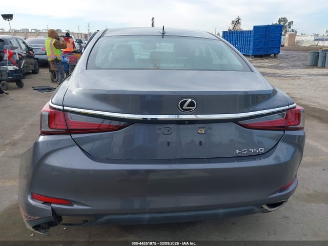 58ABZ1B10KU033946 Lexus ES 350
