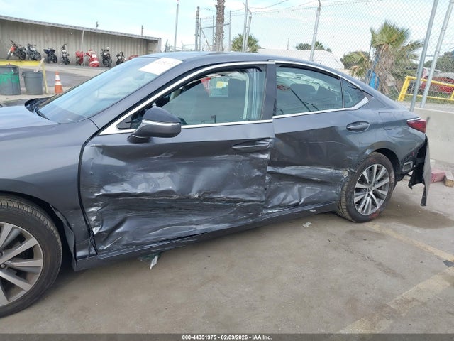 58ABZ1B10KU033946 Lexus ES 350