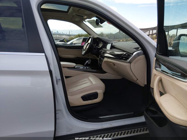 Продажа на аукционе авто 2016 Bmw X5 Xdrive35i, vin: 5UXKR0C54G0S90564, номер лота: 44351981