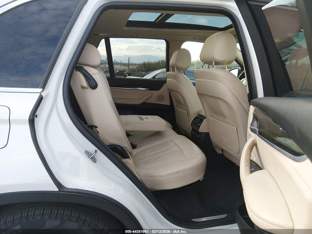 Продажа на аукционе авто 2016 Bmw X5 Xdrive35i, vin: 5UXKR0C54G0S90564, номер лота: 44351981
