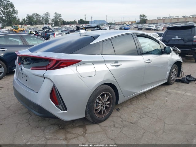 JTDKARFPXL3152577 Toyota Prius Prime Le
