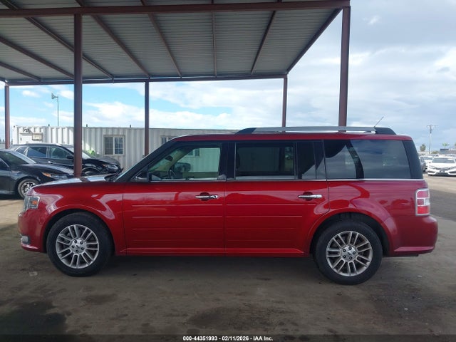 Ford FLEX SEL 2016 2FMHK6C81GBA04564 Image 14