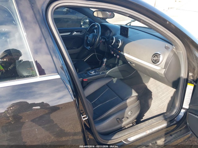 2015 AUDI S3 WAUFFGFF8F1071122 Photo 4