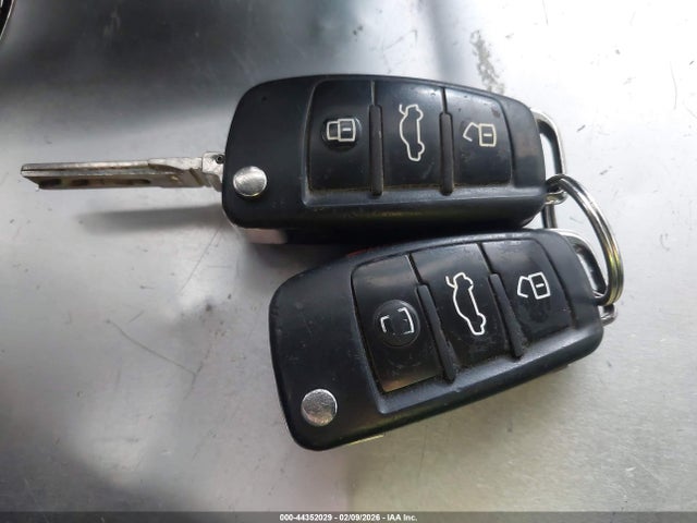 2017 AUDI A3 WAUAUGFF5H1028800 Photo 10