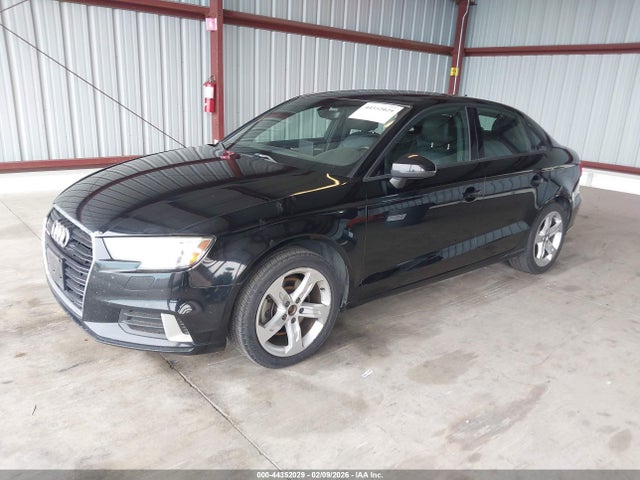2017 AUDI A3 WAUAUGFF5H1028800 Photo 1