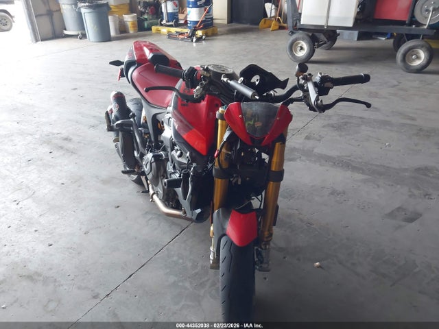 2025 DUCATI MONSTER ZDMMAMDT8SB010264 Photo 4