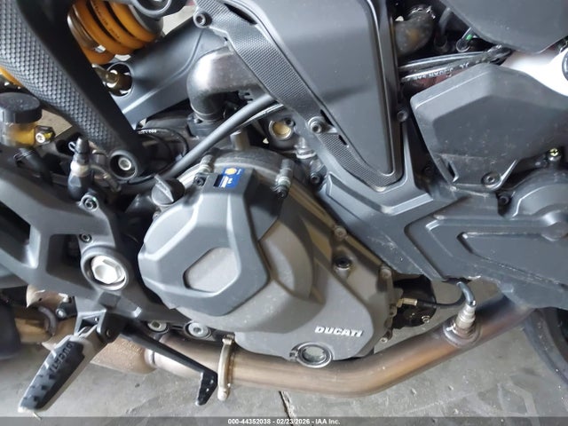 2025 DUCATI MONSTER ZDMMAMDT8SB010264 Photo 7