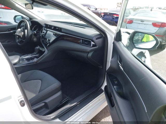 4T1B11HK5KU181301 Toyota CAMRY LE