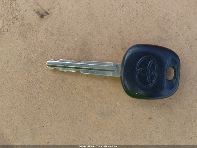 2007 TOYOTA COROLLA JTDBR32EX70128183 Photo 10