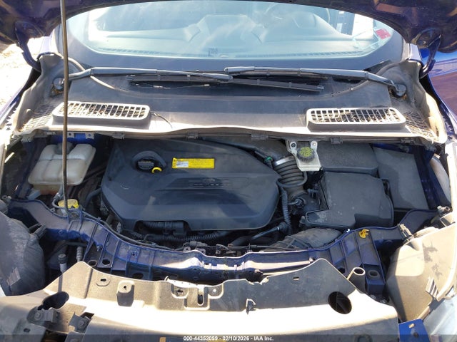 1FMCU0GX0GUC17003 Ford ESCAPE SE