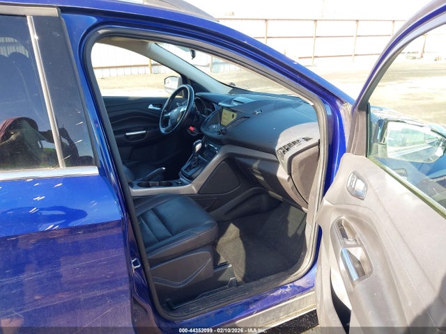 1FMCU0GX0GUC17003 Ford ESCAPE SE