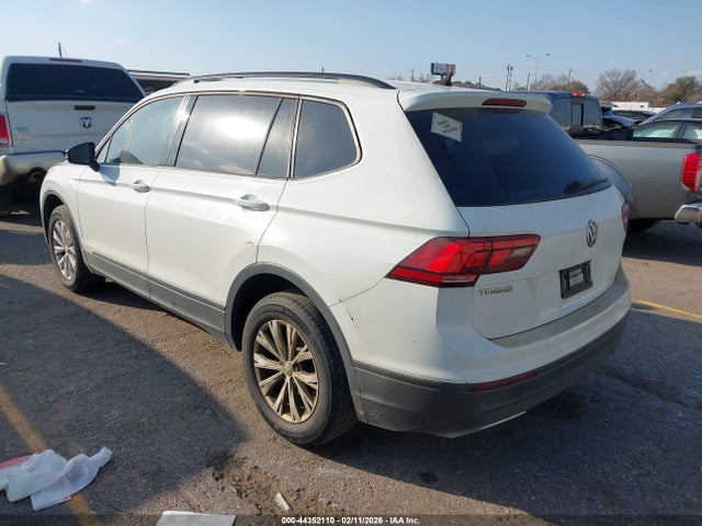 Продаж на аукціоні авто 2020 Volkswagen Tiguan 2.0t S, vin: 3VV1B7AX0LM015636, номер лоту: 44352110