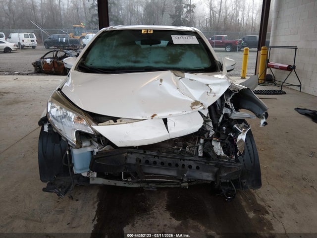3N1CE2CPXFL416221 Nissan Versa Note Sr