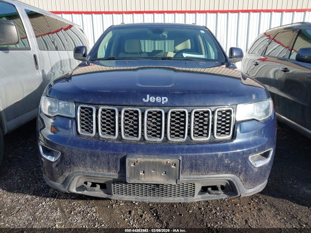 1C4RJFAG9HC889202 Jeep Grand Cherokee Laredo 4x4