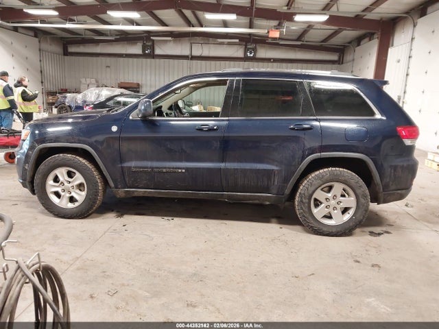 1C4RJFAG9HC889202 Jeep Grand Cherokee Laredo 4x4