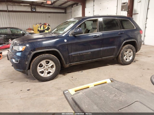 1C4RJFAG9HC889202 Jeep Grand Cherokee Laredo 4x4