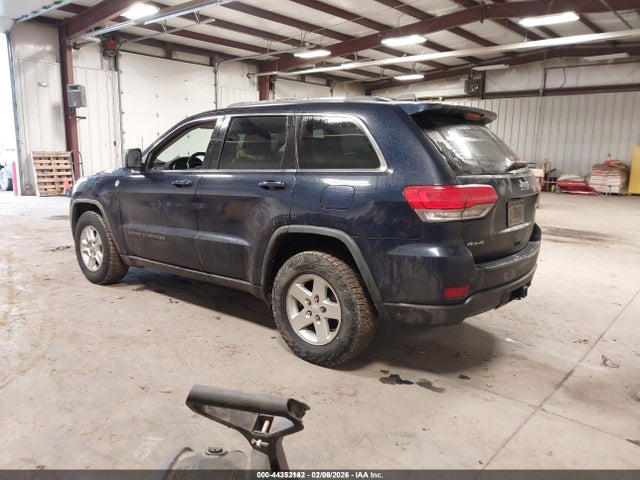 1C4RJFAG9HC889202 Jeep Grand Cherokee Laredo 4x4