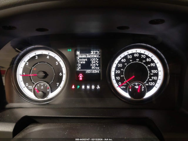 3C6RR7KG3KG619925 RAM 1500 Classic Tradesman 4x4 5&#039;7 Box