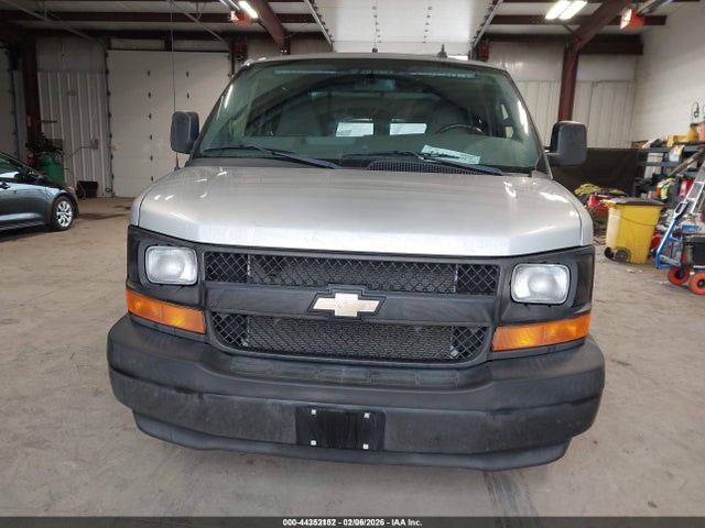1GAZGNF15H1287432 Chevrolet Express 3500 Ls
