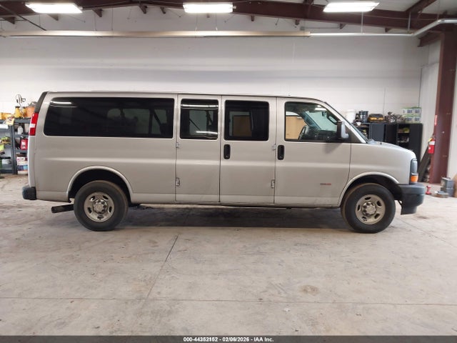 1GAZGNF15H1287432 Chevrolet Express 3500 Ls