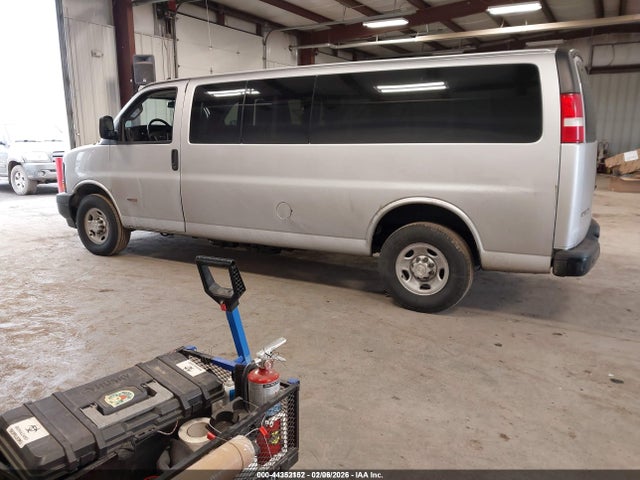 1GAZGNF15H1287432 Chevrolet Express 3500 Ls
