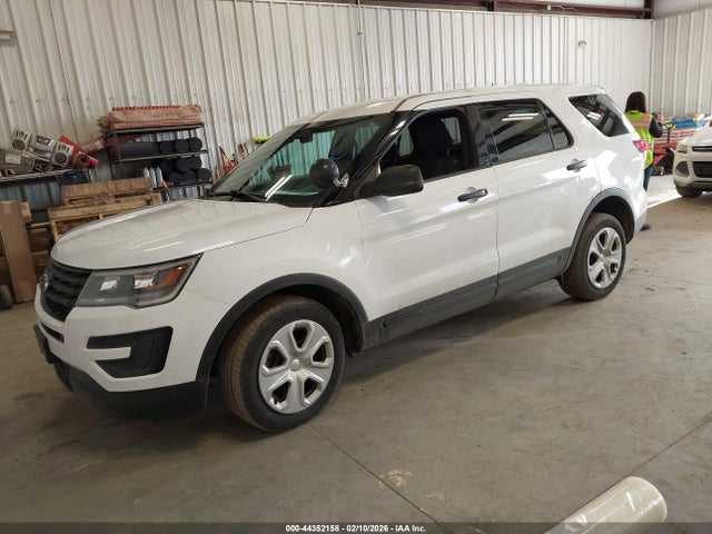 1FM5K8AR8HGD14957 Ford Utility Police Interceptor