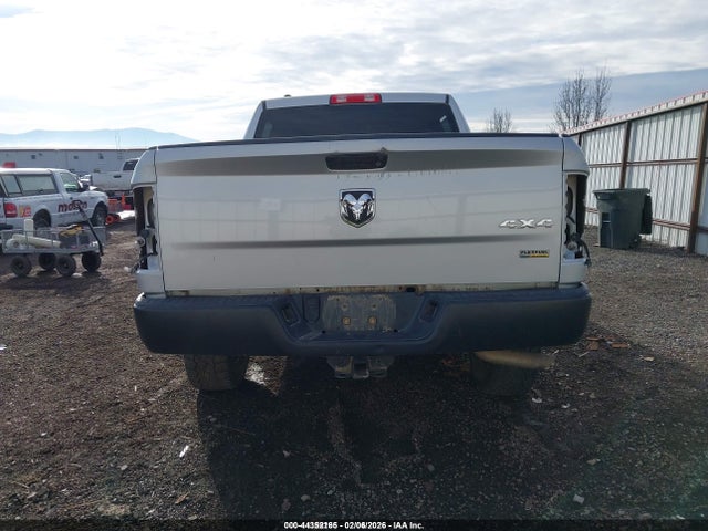 1C6RR7KG4GS369692 RAM 1500 Tradesman