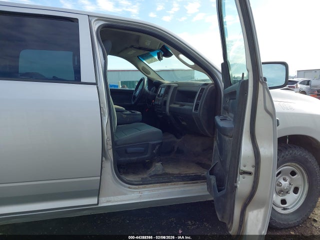 1C6RR7KG4GS369692 RAM 1500 Tradesman