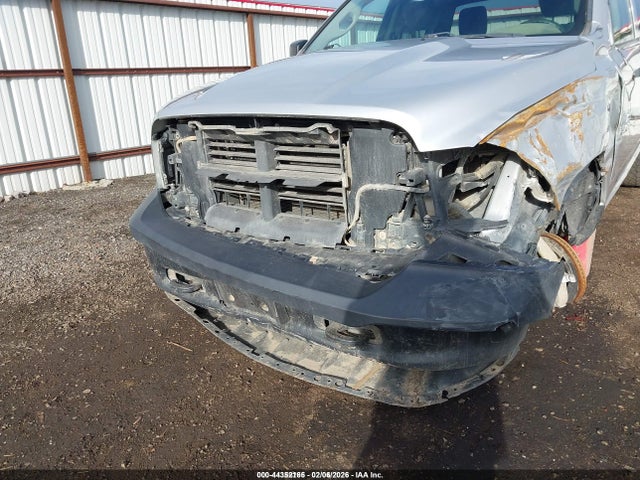1C6RR7KG4GS369692 RAM 1500 Tradesman