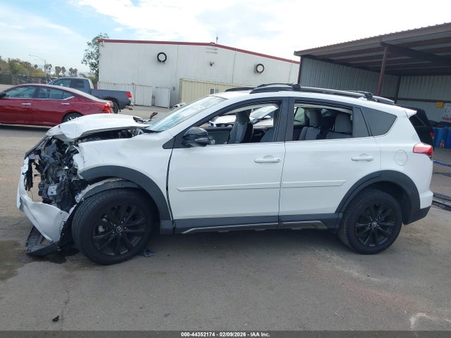 Toyota Rav4 Adventure 2018 2T3RFREV6JW696746 Image 14
