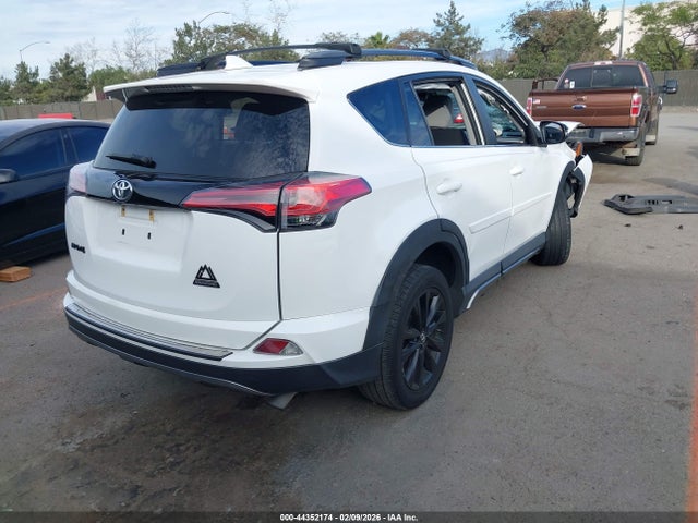 Toyota Rav4 Adventure 2018 2T3RFREV6JW696746 Image 4
