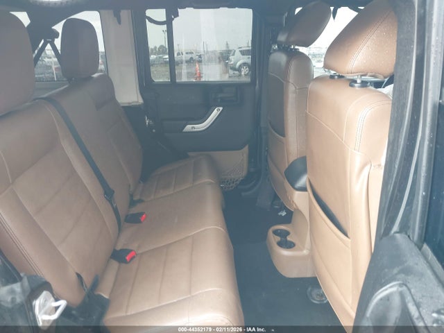 44352179 :رقم المزاد ، 1C4HJWEGXCL172452 vin ، 2012 Jeep Wrangler Unlimited Sahara مزاد بيع