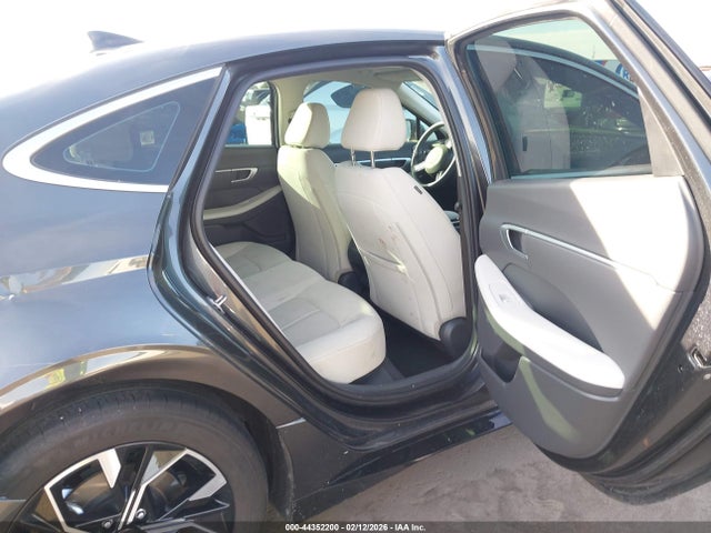KMHL64JA8RA420148 Hyundai SONATA SEL