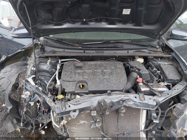 2017 TOYOTA COROLLA 2T1BURHE4HC784170 Photo 9