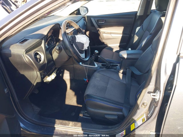 2017 TOYOTA COROLLA 2T1BURHE4HC784170 Photo 4