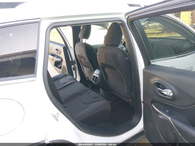 Jeep Cherokee Latitude 4x4 2019 1C4PJMCB2KD440314 Image 8