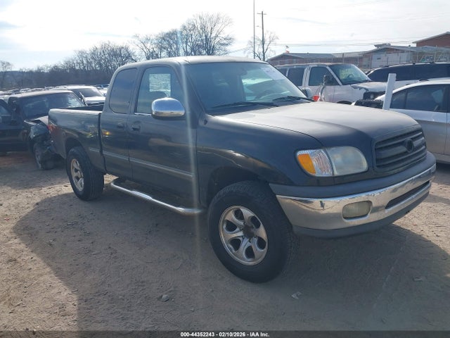 2000 TOYOTA TUNDRA 5TBRT3419YS004598