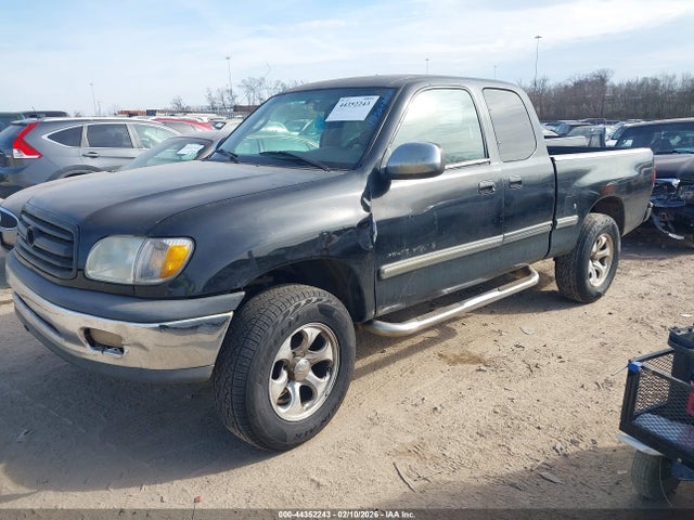 2000 TOYOTA TUNDRA 5TBRT3419YS004598 Photo 1