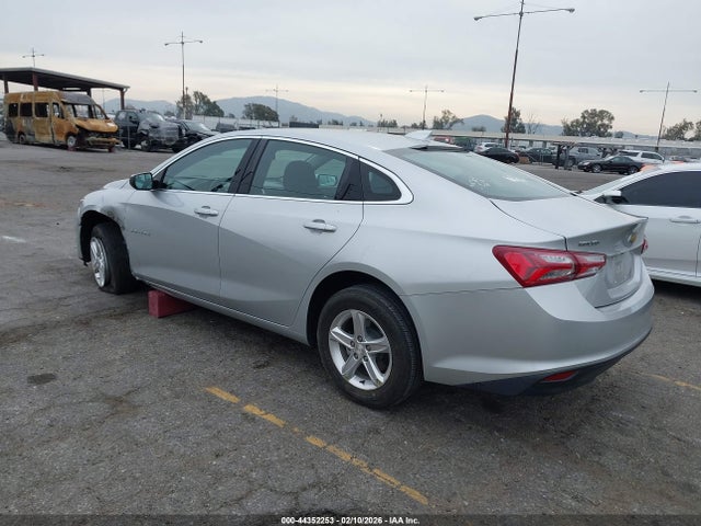 1G1ZD5ST5NF177088 Chevrolet Malibu Fwd Lt