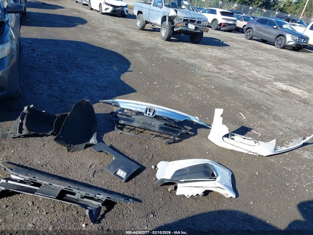 1HGCV1F16LA092915 Honda ACCORD LX