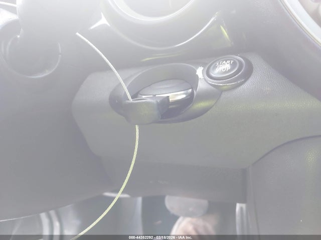 2010 MINI COOPER WMWMF3C52ATZ24316 Photo 10