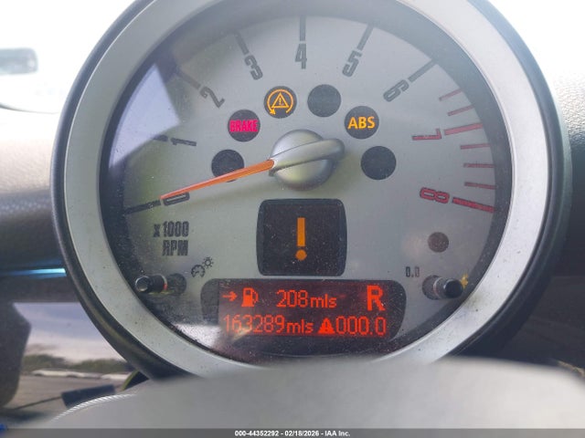 2010 MINI COOPER WMWMF3C52ATZ24316 Photo 6