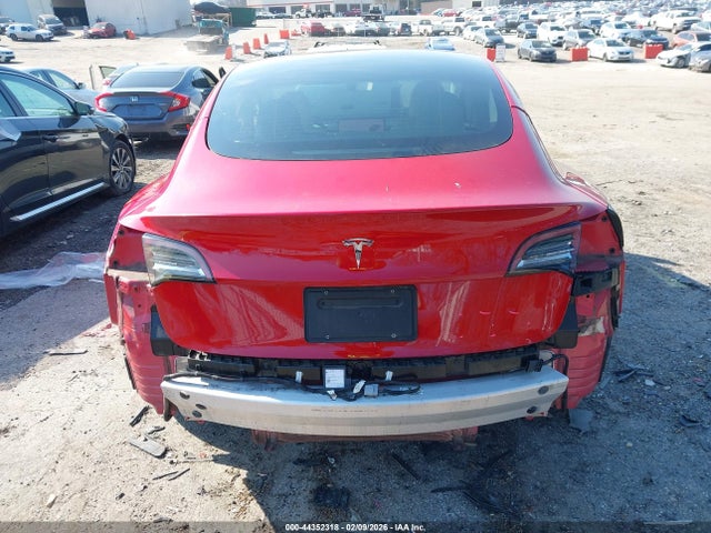 44352318 :رقم المزاد ، 5YJ3E1EA8MF978260 vin ، 2021 Tesla Model 3 Standard Range Plus Rear-wheel Drive مزاد بيع